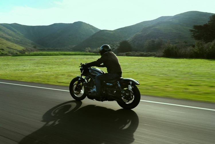 Harley-Davidson 975 Nightster: Neues Einsteigermodell ins Universum des gepflegeten gleitens auf zwei Räderm