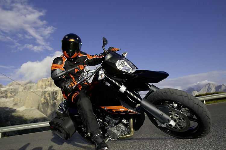 Orange Mountain (c) Peter Mathis