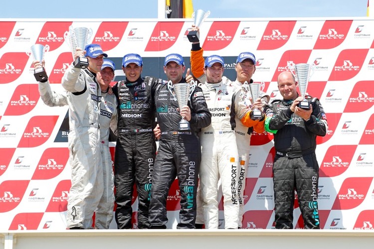 Das Podium nach dem Meisterschaftsrennen in Paul Ricard