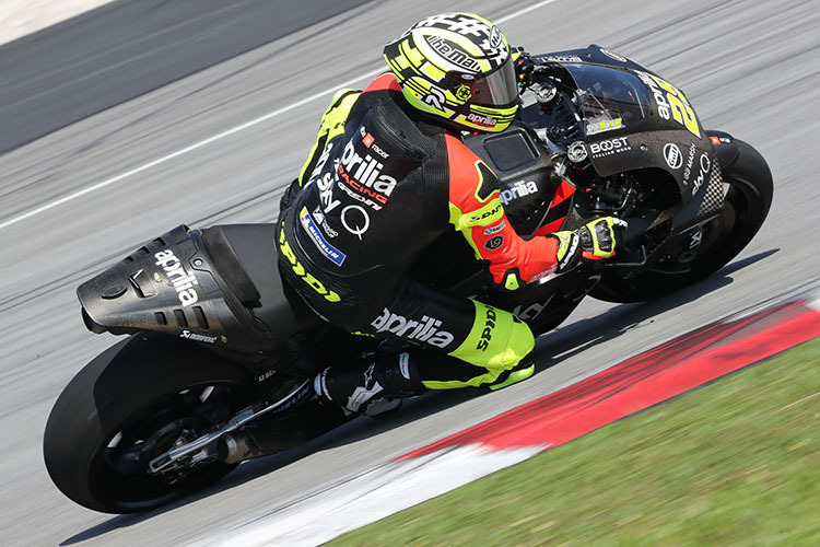 Andrea Iannone auf der Aprilia in Sepang