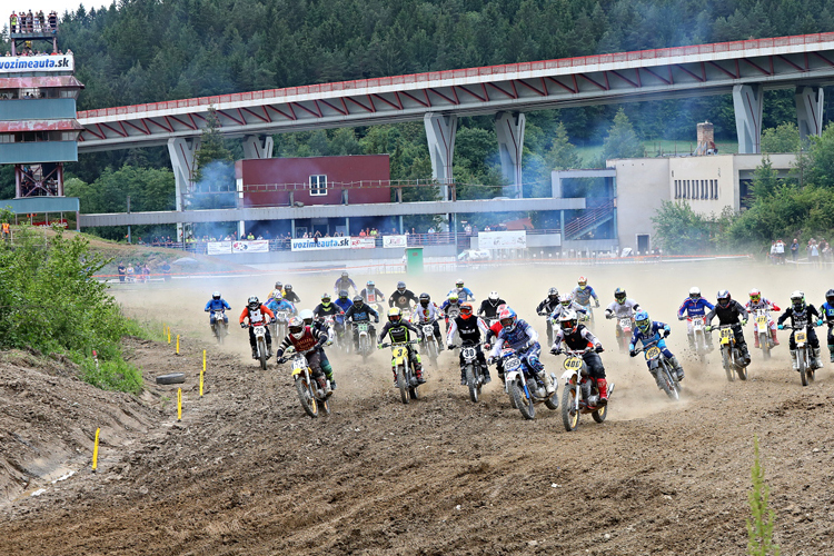 Auf dem früheren WM-Kurs von Sverepec fand der Auftakt des ECMXCup Classic Cups statt