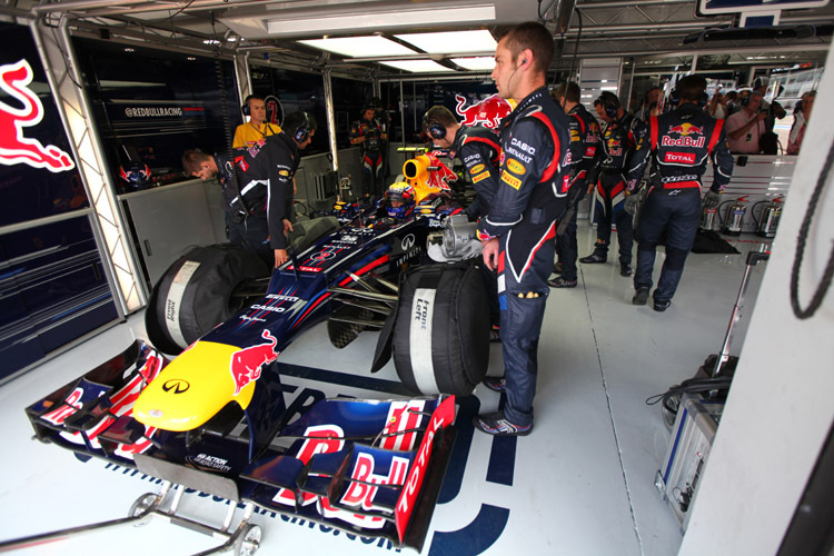 Red Bull Racing mit Elektrik-Problemen