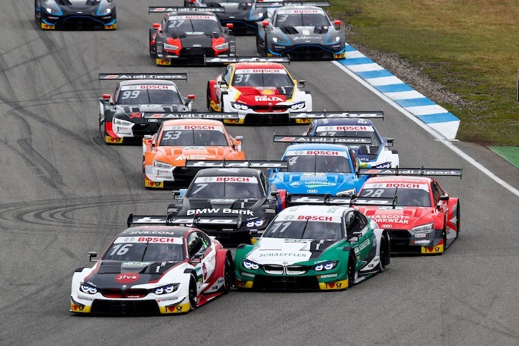 Die DTM resit mit sieben Autos nach Fuji