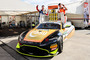Der zweifache ADAC GT4 Germany-Meister Mike David Ortmann (links) gewinnt die Aston Martin Racing Driver Academy