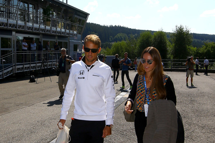 Jenson Button: «Wenn du weisst, dass Einbrecher keine zehn Zentimeter vom Kopf deiner Frau die Schubladen durchwühlen, dann hinterlässt das ein sehr mulmiges Gefühl»