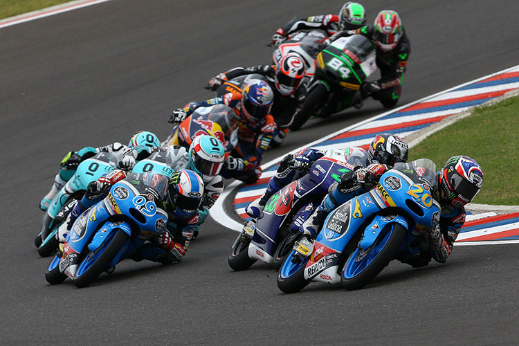 Welcher Moto3-Pilot hat 2016 in Argentinien die Nase vorne?