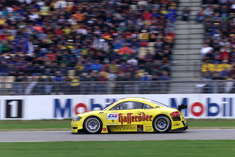 Mit dem Abt-Audi TT-R begann 2000 das DTM-Abenteuer des Teams - ein solches Fahrzeug wird im Fahrerlager in Hockenheim ausgestellt