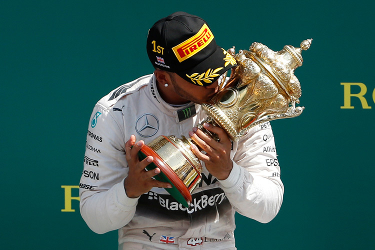 Lewis Hamilton eilt von Erfolg zu Erfolg