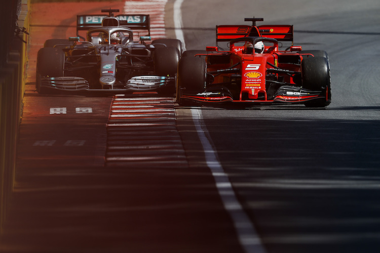 Sebastian Vettel gegen Lewis Hamilton