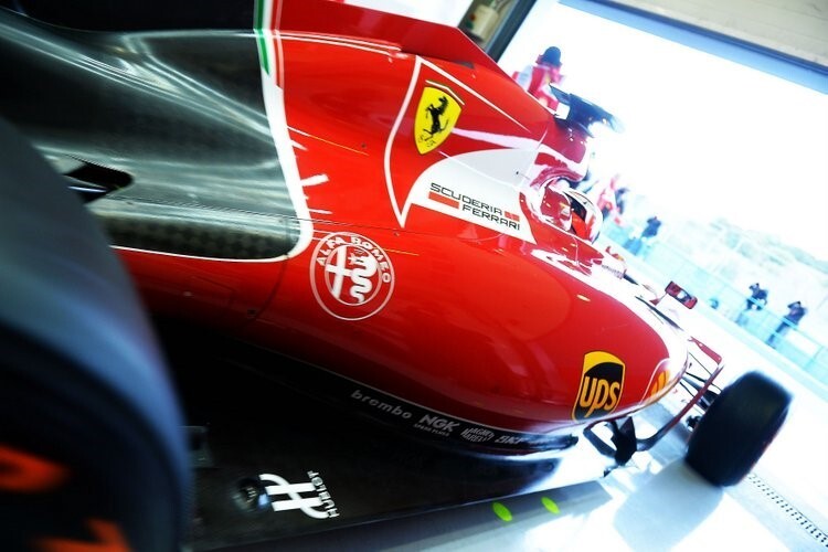 Seit 2015 steht das Alfa-Logo auf dem Formel-1-Ferrari