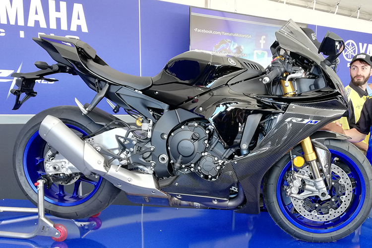 Die neue Yamaha R1M