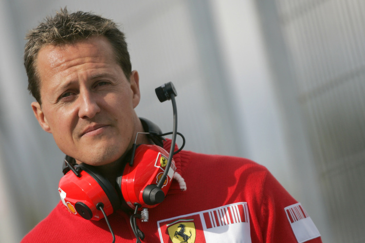 Schumi steht noch bei Ferrari unter Vertrag