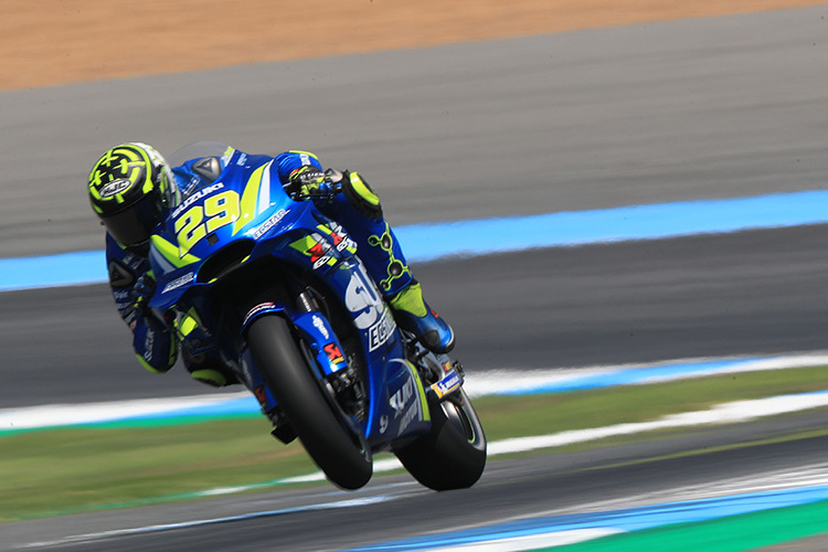 Andrea Iannone auf der Suzuki in Buriram