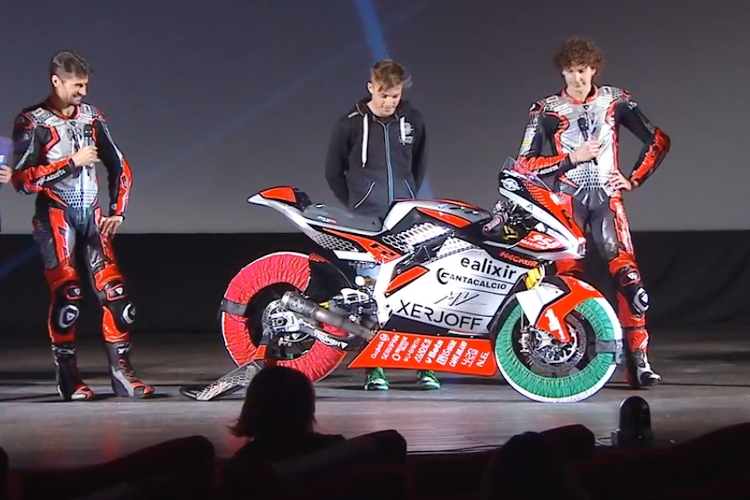 Simone Corsi, Tommaso Marcon und Lorenzo Baldassarri mit ihrer MV Agusta für die Moto2-WM 2021