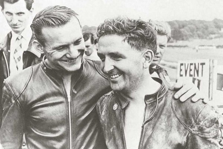 Mike Hailwood und Derek Minter