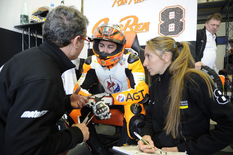 Gino Rea mit seinem Moto2-Team AGT Rea Racing