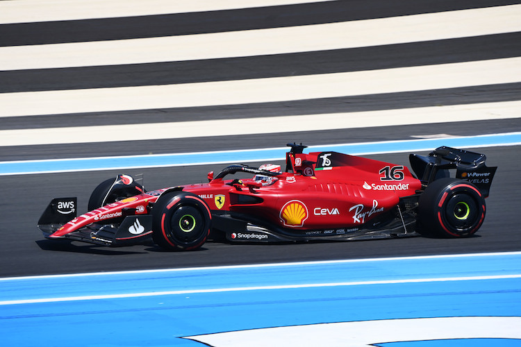 Charles Leclerc gab im ersten freien Training das Tempo vor