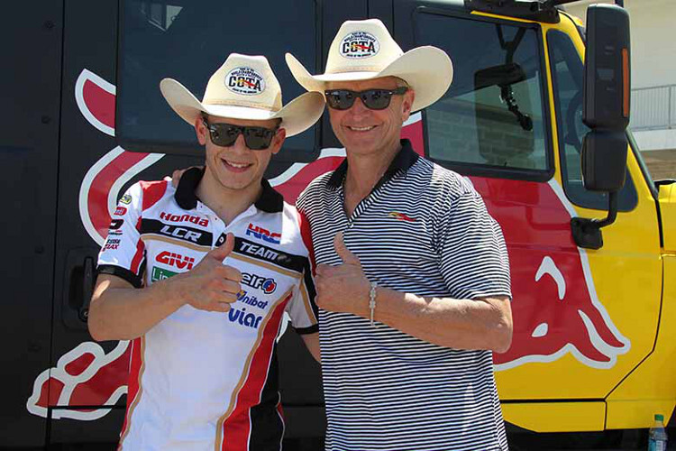 Stefan Bradl mit 500-ccm-Legende Kevin Schwantz