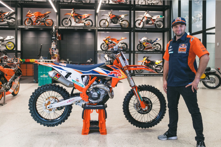 Cooper Webb hat jetzt auch sein Replica-Bike 