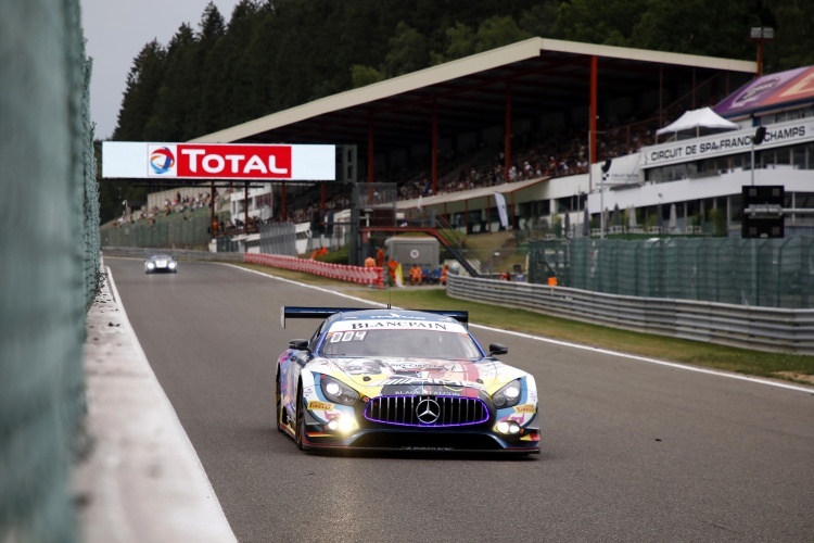 Einer der Mercedes-AMG GT3 von Black Falcon bei den 24h von Spa