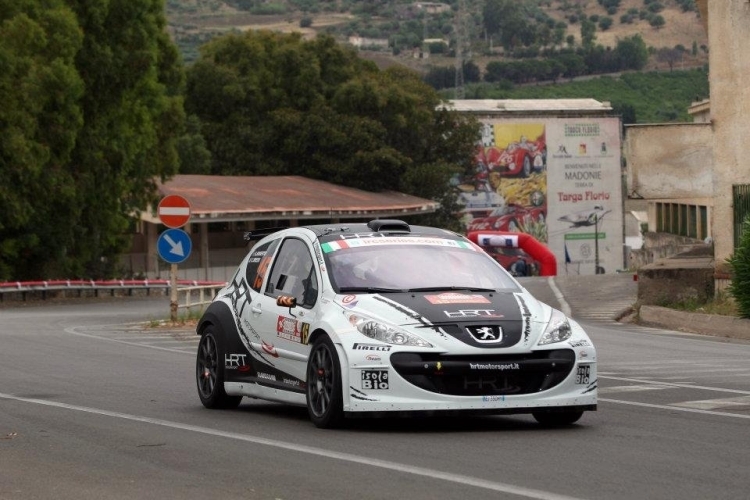 Der Peugeot 207 von Breen/Roberts auf Sizilien 