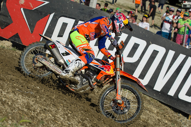 Pauls Jonass gewann den ersten MX2-Lauf in Orlyonok