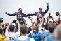 Die Sieger Lucas Cruz und Carlos Sainz