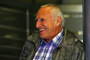 Red Bull-Chef Dietrich Mateschitz: «In der Entwicklung und im Einsatz der neuen Motoren wird insgesamt eine Milliarde verprasst, die nicht in Frage gestellt wird»