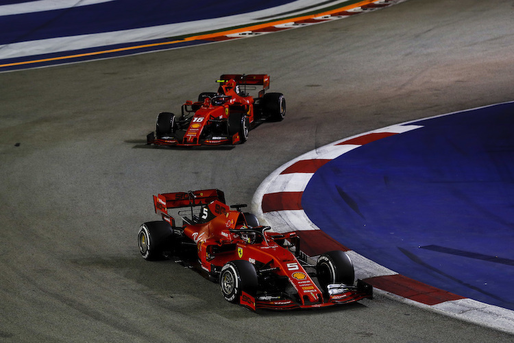 Sebastian Vettel und Charles Leclerc