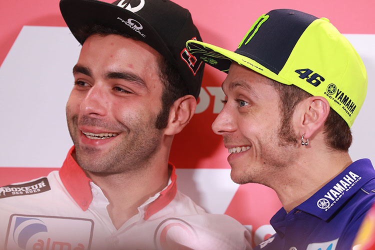 Danilo Petrucci mit Valentino Rossi