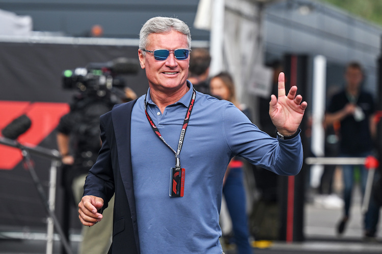 David Coulthard fragt sich, in welcher Gefahr sich Lewis Hamilton im Fahrerlager wähnt