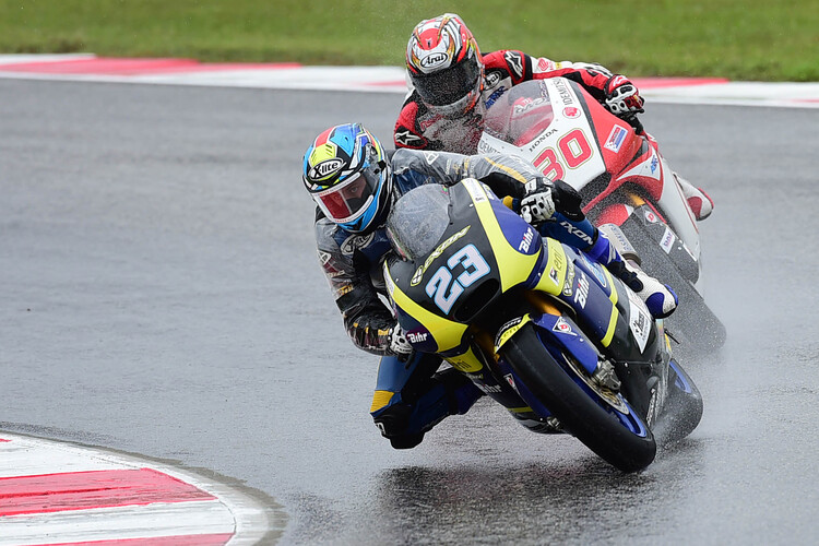 Marcel Schrötter mit der Tech3-Maschine im Regen von Misano