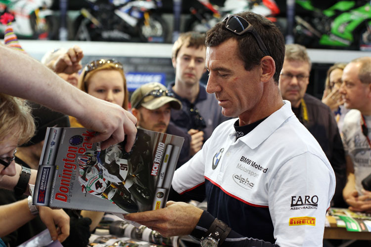 Troy Corser nahm sich für Fans immer viel Zeit