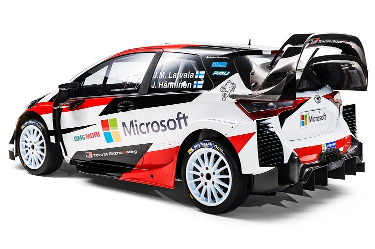 Die auffälligste Änderung ist der wuchtige Heckspoiler, Beispiel Tooyta Yaris WRC