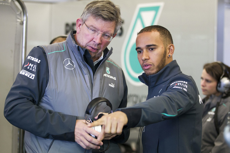 Ross Brawn mit Lewis Hamilton 2013 in Jerez