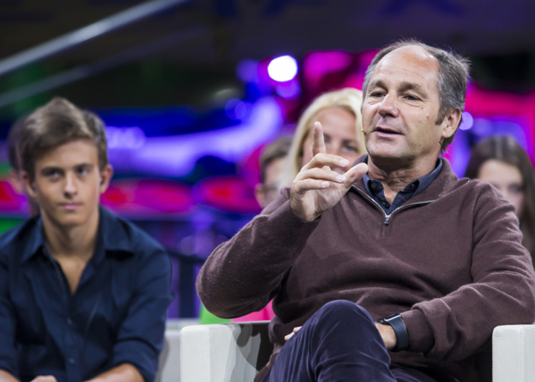 Gerhard Berger diskutiert in der Live-Sendung «Sport und Talk aus dem Hangar-7» über die Zukunft der Formel 1