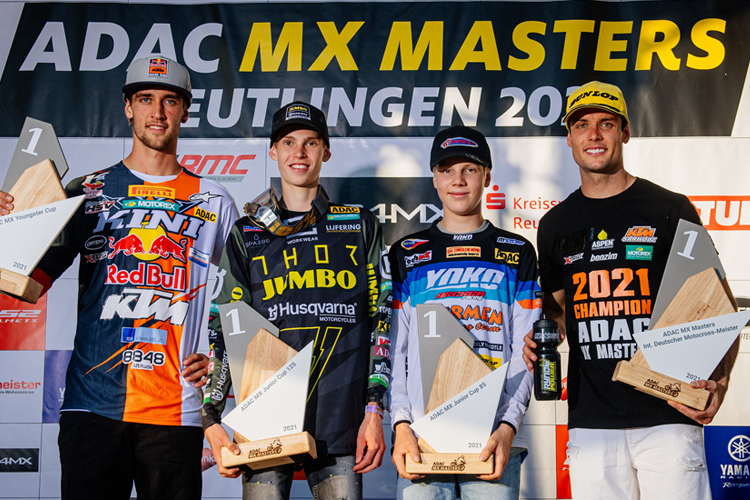 Die Champions 2021: Marcel Stauffer (ADAC MX Youngster Cup), Scott Smulders (ADAC MX Junior Cup 125), Viteszlav Marek (ADAC MX Junior Cup 85) und  Jordi Tixier (ADAC MX Masters)