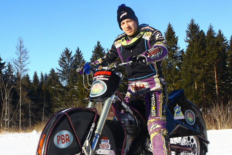 Tobias Busch würde gerne mehr Eisrennen fahren