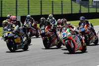Tom Lüthi (12) ist für die Schweiz in der Moto2-Klasse erfolgreich
