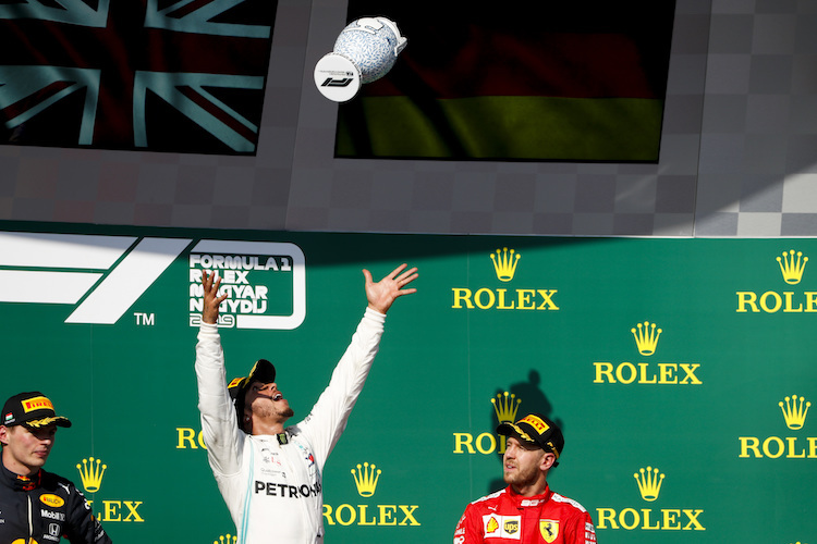 Lewis Hamilton hat alles im Griff