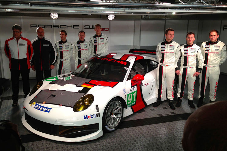 Der Porsche 911 RSR mit den sechs Fahrern