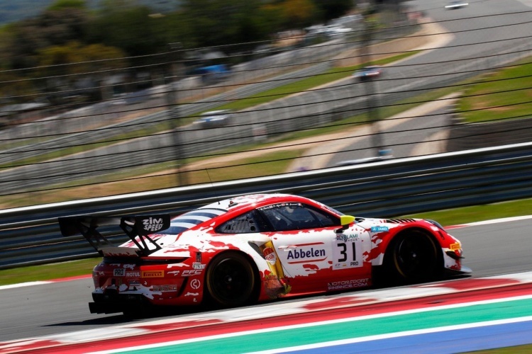 Gewinnt in Kyalami: Der Porsche 911 GT3 R vom Frikadelli Racing Team