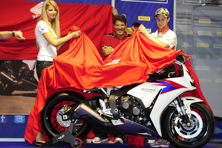 Im September 2011 wurde die Honda CBR1000RR Fireblade SP vorgestellt