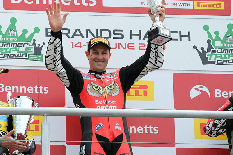 Joshua Brookes gewann den ersten BSB-Lauf in Brands Hatch