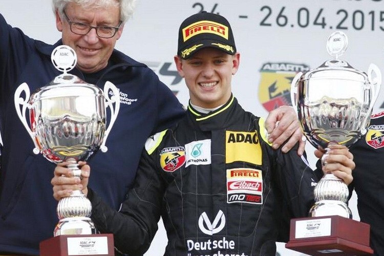 Mick Schumacher wird gegen Nico Rosberg antreten