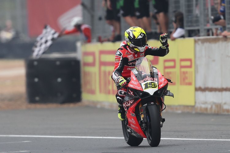 Kann nur das Reglement Ducati-Star Alvaro Bautista in die Schranken weisen 