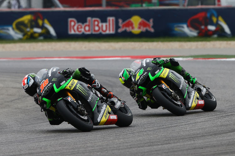 Die Tech-3-Asse Bradley Smith und Pol Espargaro im Poditionskampf