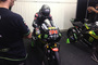 Jonas Folger in der Tech3-Yamaha-Box
