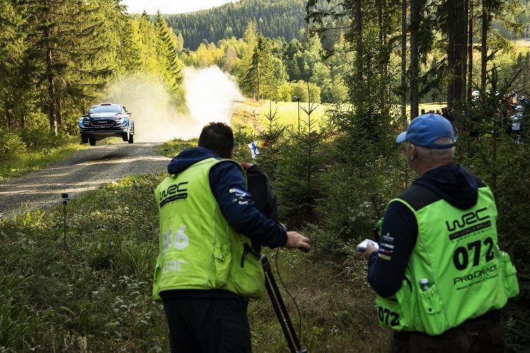 WRC TV bei der Arbeit