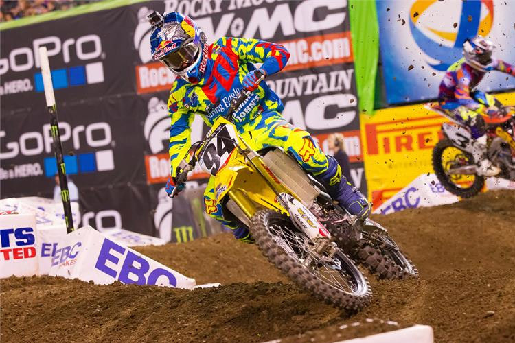 Ken Roczen (94) in Anaheim: Im Hintergrund lauert schon Eli Tomac (3)